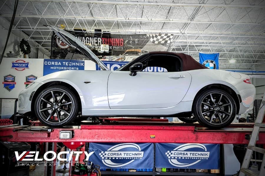 Mazda MX5 photo 2